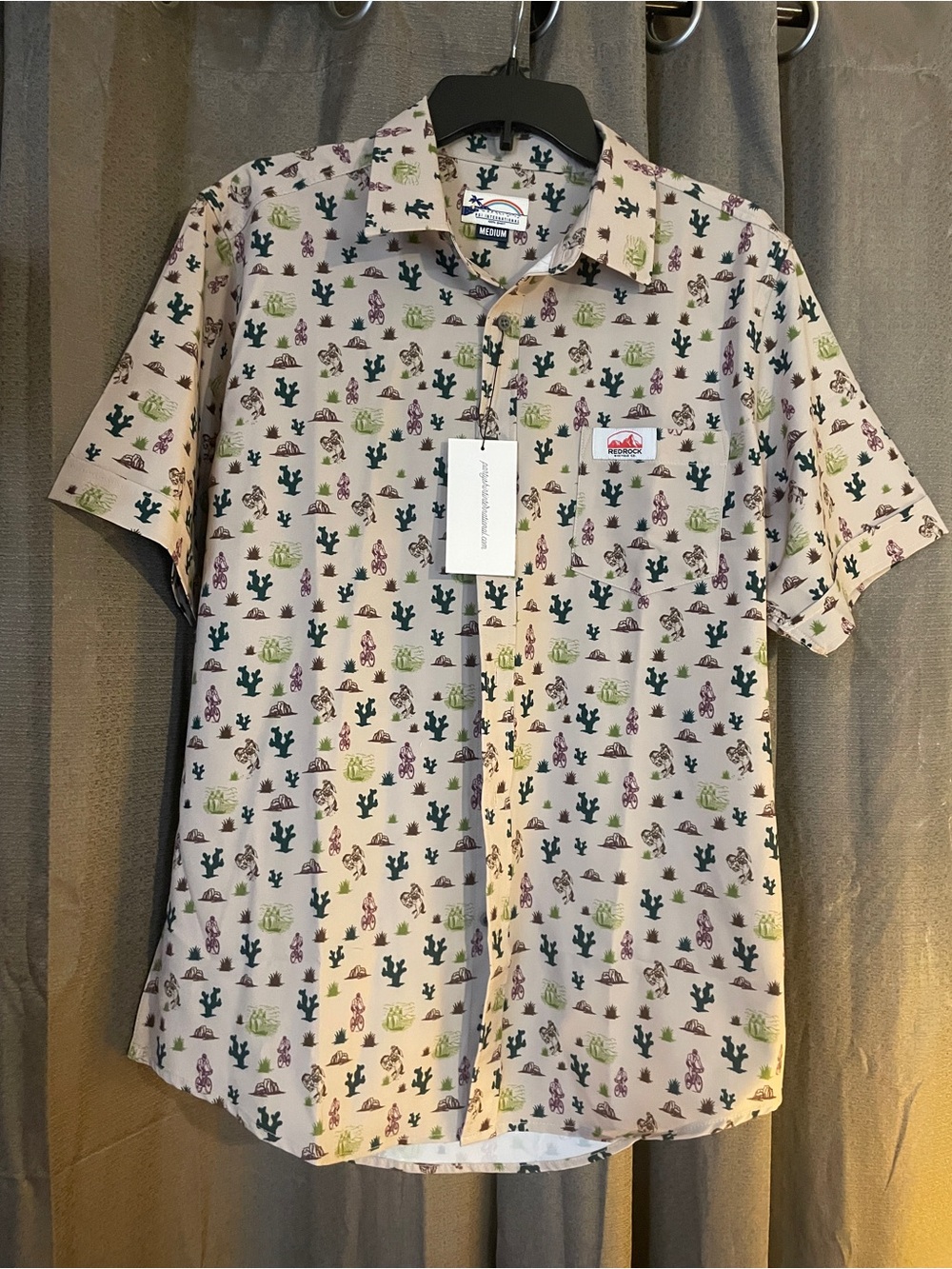 NWT Men's Party Shirt International Desert MTB Print Short-Sleeve Shirt
